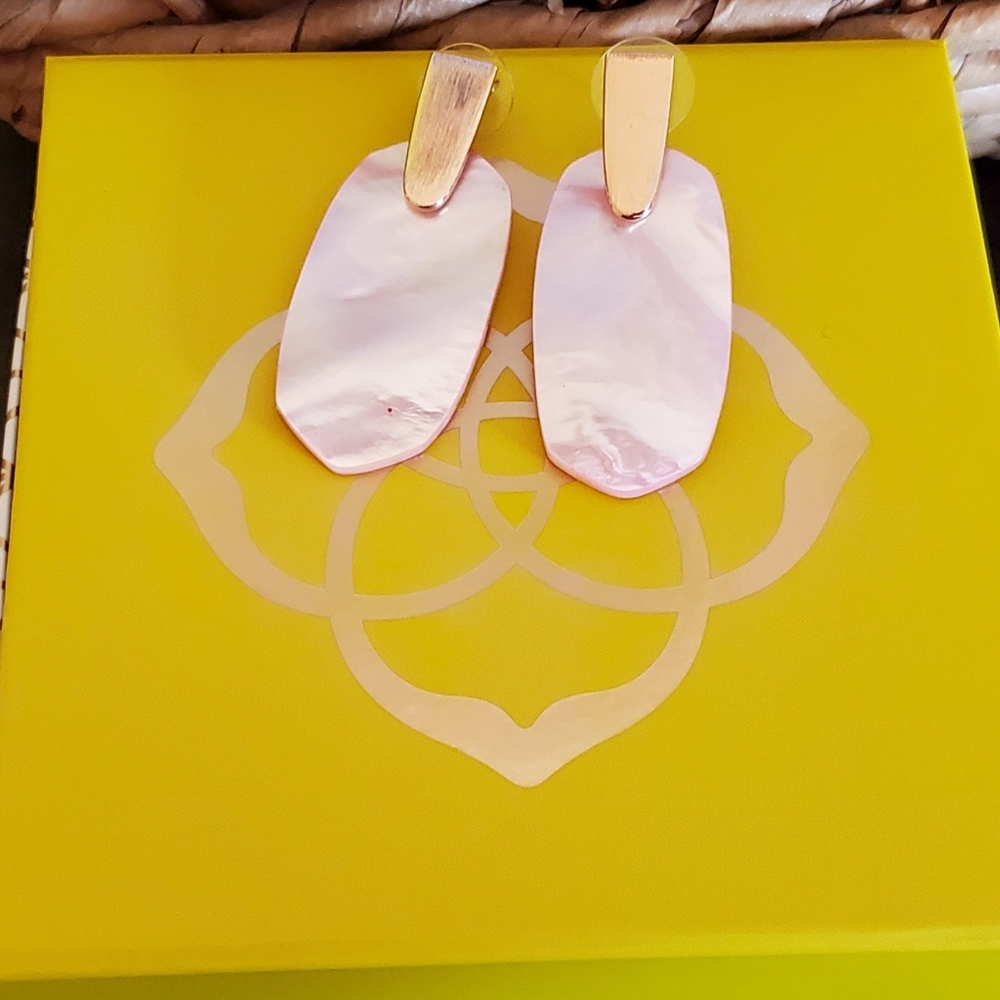 Kendra Scott